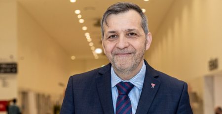 Congresso da SPH: adesão à terapêutica na esfera do debate