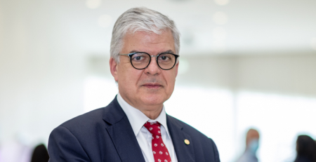 Transformação tecnológica vai além fronteiras e especialidades, o olhar do Prof. Doutor Fausto Pinto