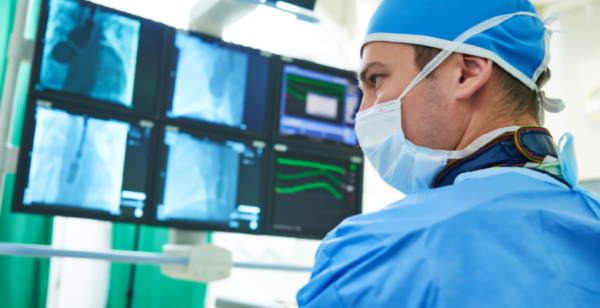 Investigadores criam stents inteligentes para prevenir acidentes cardiovasculares