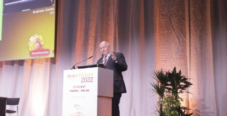 Eventos de hipercaliemia associados a um risco aumentado de eventos cardiorrenais